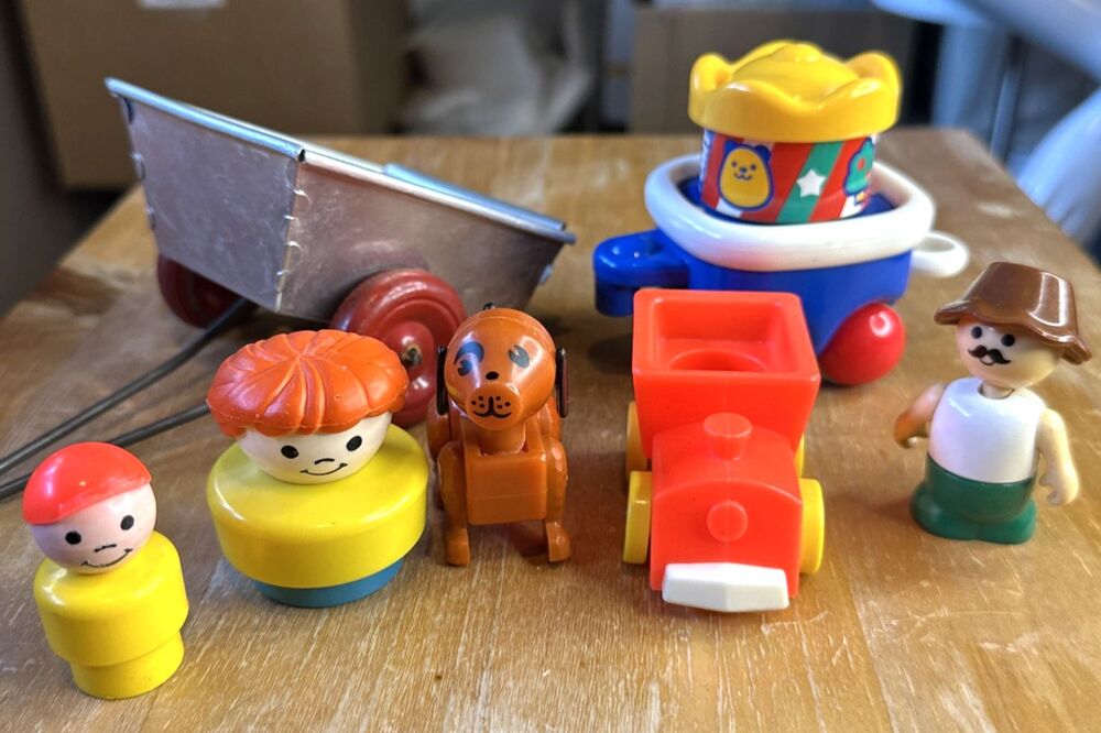 Vintage toys Tomy Train Fisher Price Girl Boy Dog Train Playschool Tin Cart